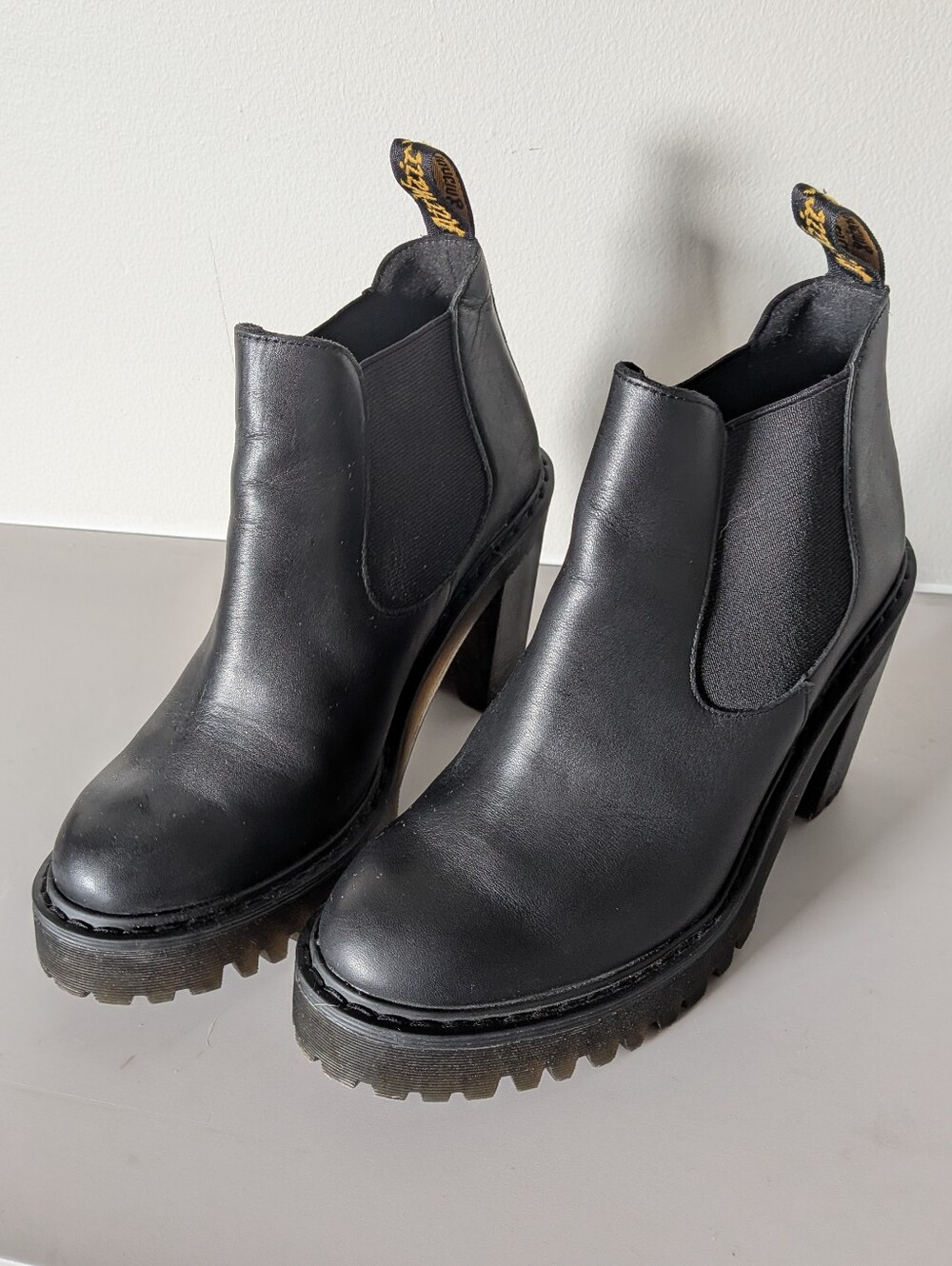 Doc Martens Hurston Chelsea Boots
